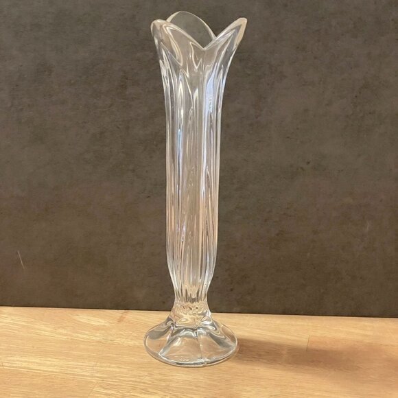 Waterford Marquis Crystal Greenbriar 10" Floral Shaped Rim Bud Vase Germany - Picture 1 of 4